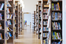 Kraj dá 2 miliony na knihovny. V Bakově nad Jizerou podpoří projekt Barevný svět dětských knih