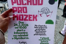 OBRAZEM: Nymburk se poprvé vydal na Pochod pro mozek. Den plný pohybu, radosti i milých setkání OBRAZEM: Nymburk se poprvé vydal na Pochod pro mozek. Den plný pohybu, radosti i milých setkání