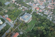 Kosmonosy otevřou zámecký park už v létě, slavnostní zahájení chystají na září Kosmonosy otevřou zámecký park už v létě, slavnostní zahájení chystají na září